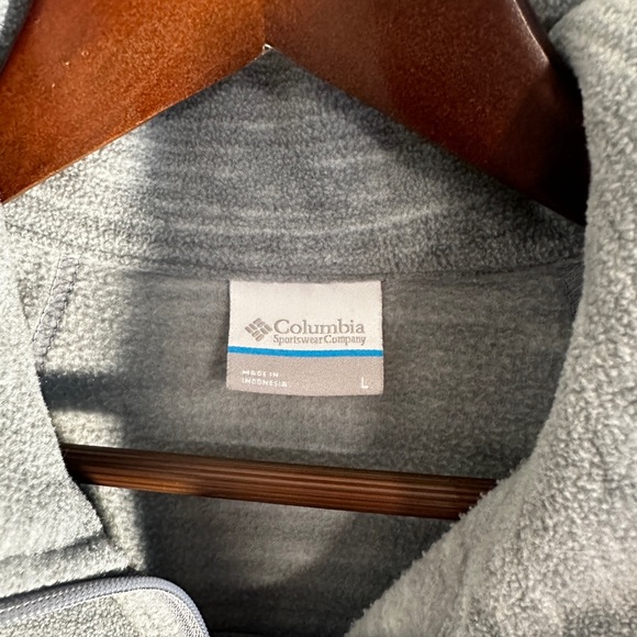 Columbia Fleece Zip Up - Picture 2 of 4